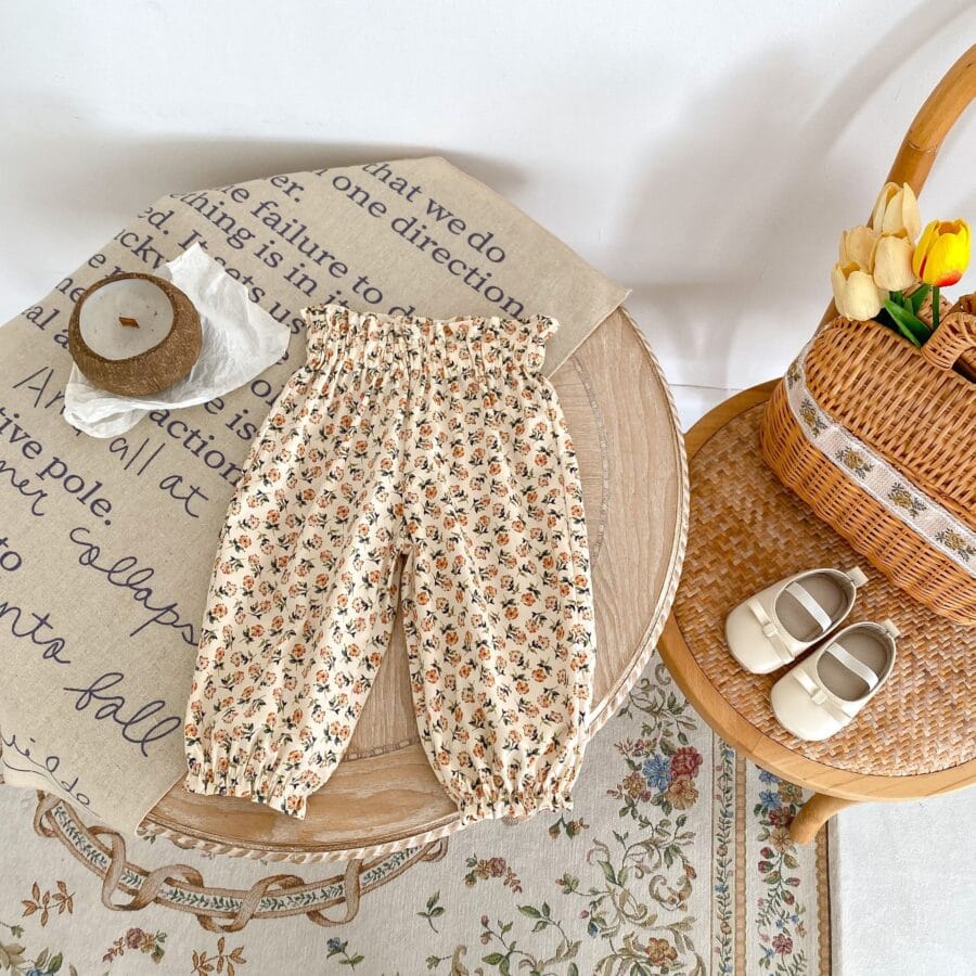 מכנסיים פרחוניים 2