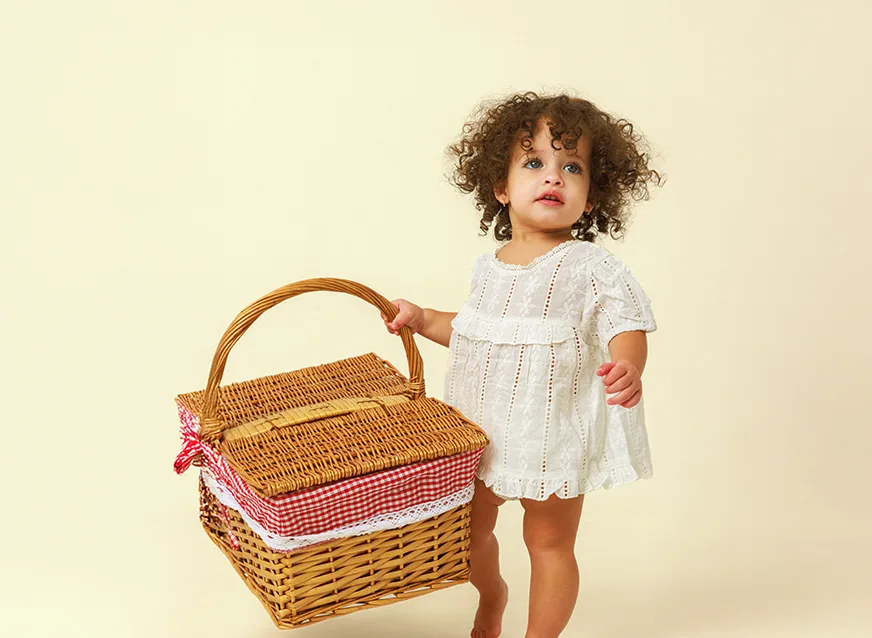 בנות גיל דסק (1)